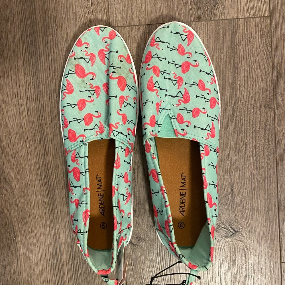 2/$15 - Ardene Mat+ Slip Ons size 9 NWT
